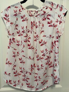 Monday Fun XS White Pink Leaf Print Cap Sleeve Blouse Stitch Fix